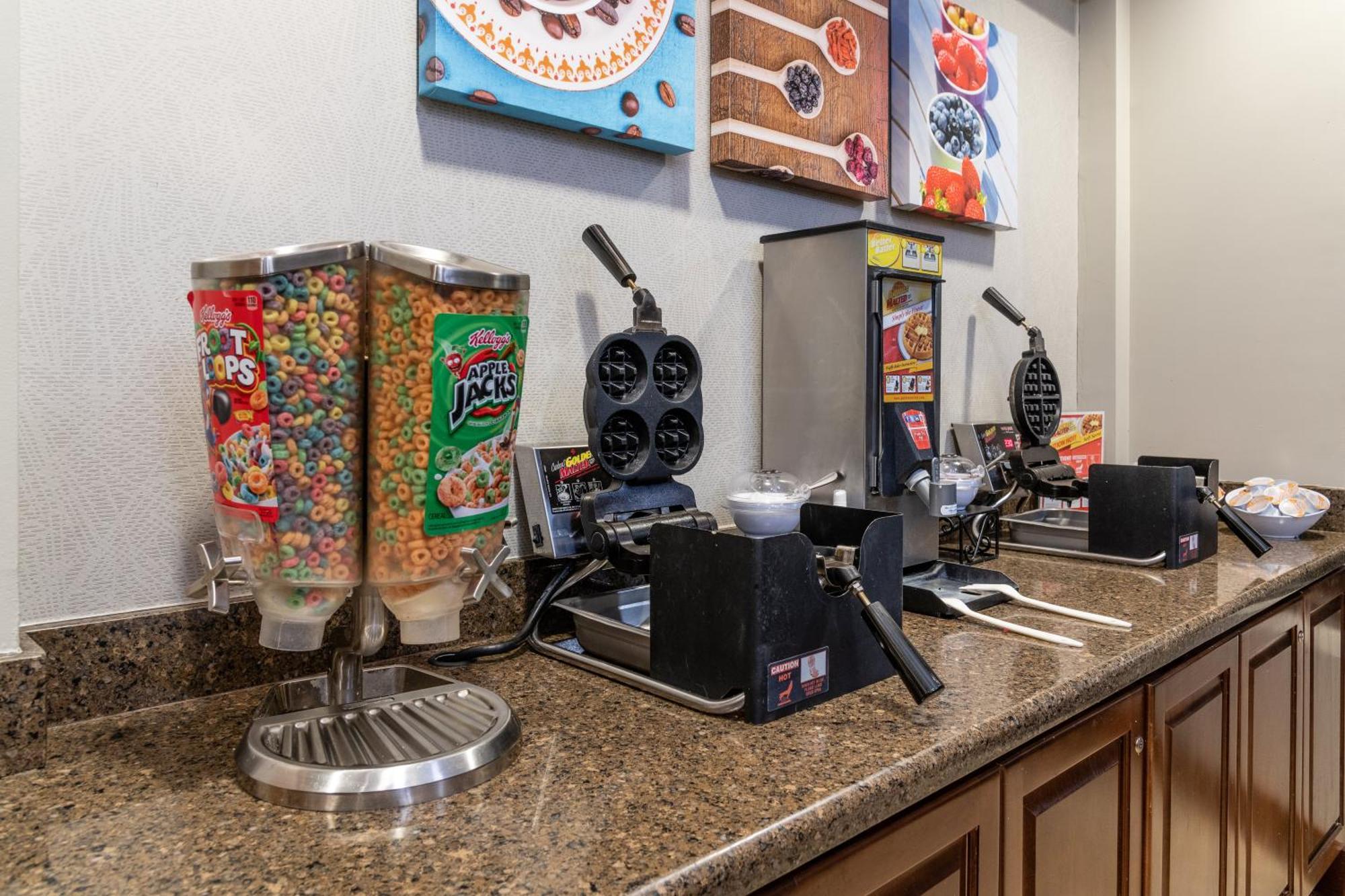 Staybridge Suites North Charleston By Ihg Экстерьер фото